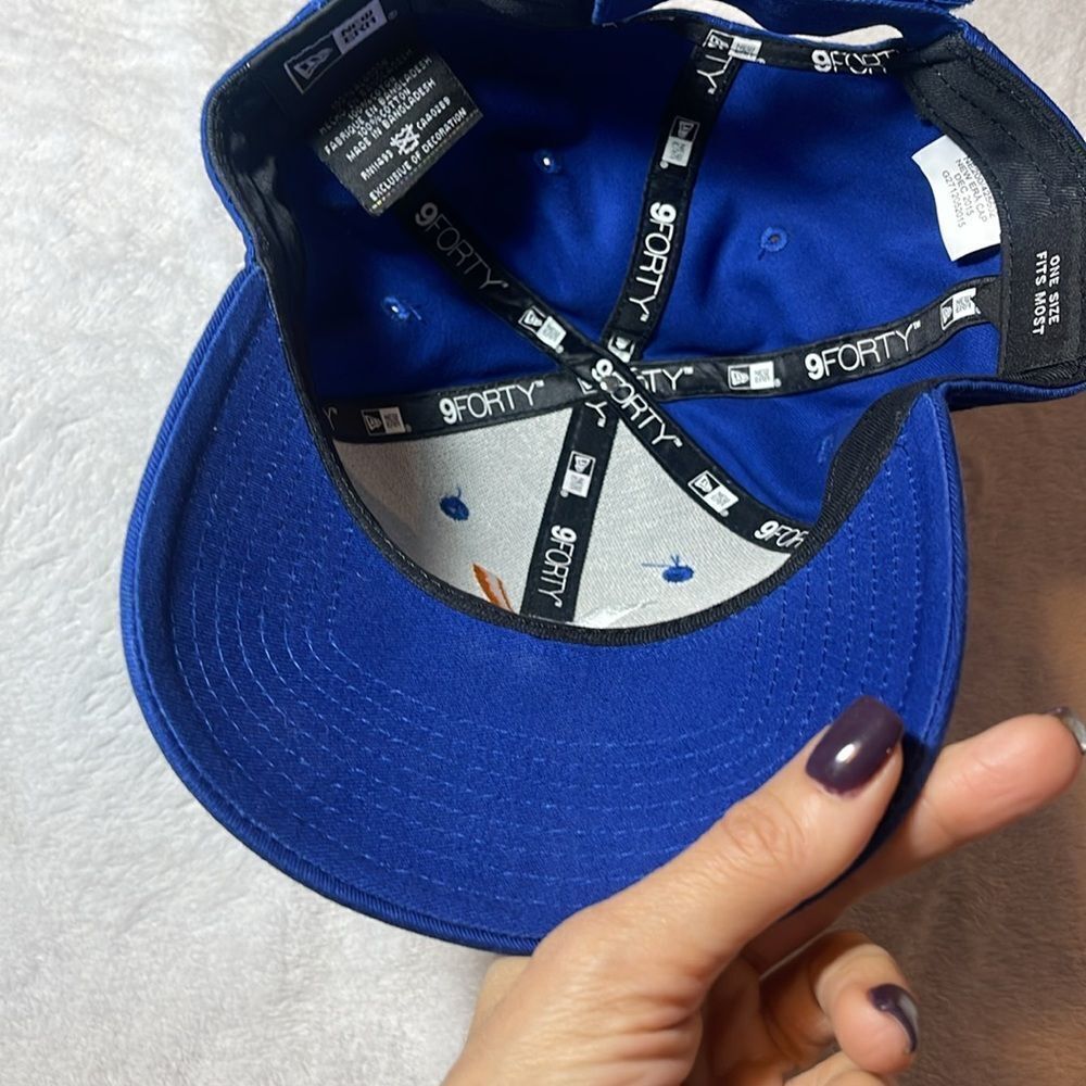 X hat - Picture 7 of 7